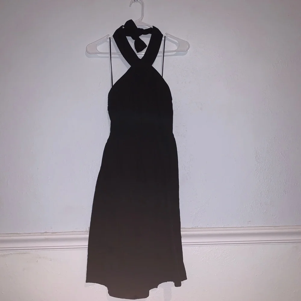 Linen halter - Picture 1 of 1